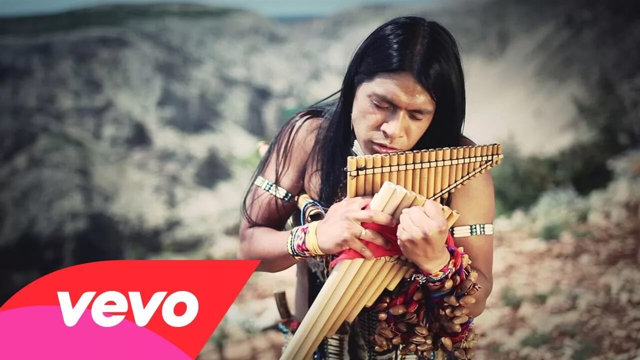 Этническая музыка песни. Das beste лео рохас. Этно музыка картинки. Индейские музыкальные инструменты. Лео рохас перуанская флейта.