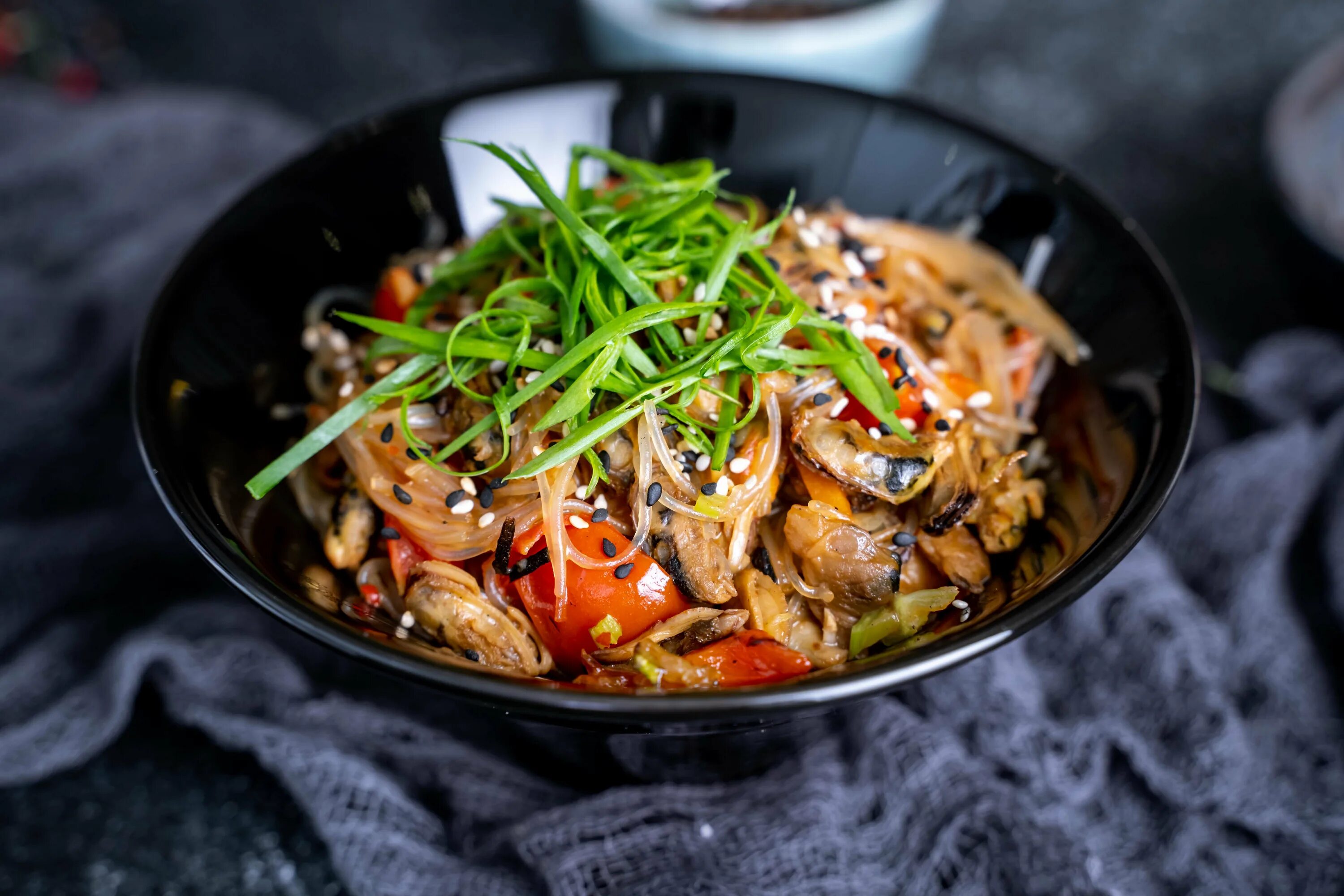 Как вкусно приготовить фунчозу дома