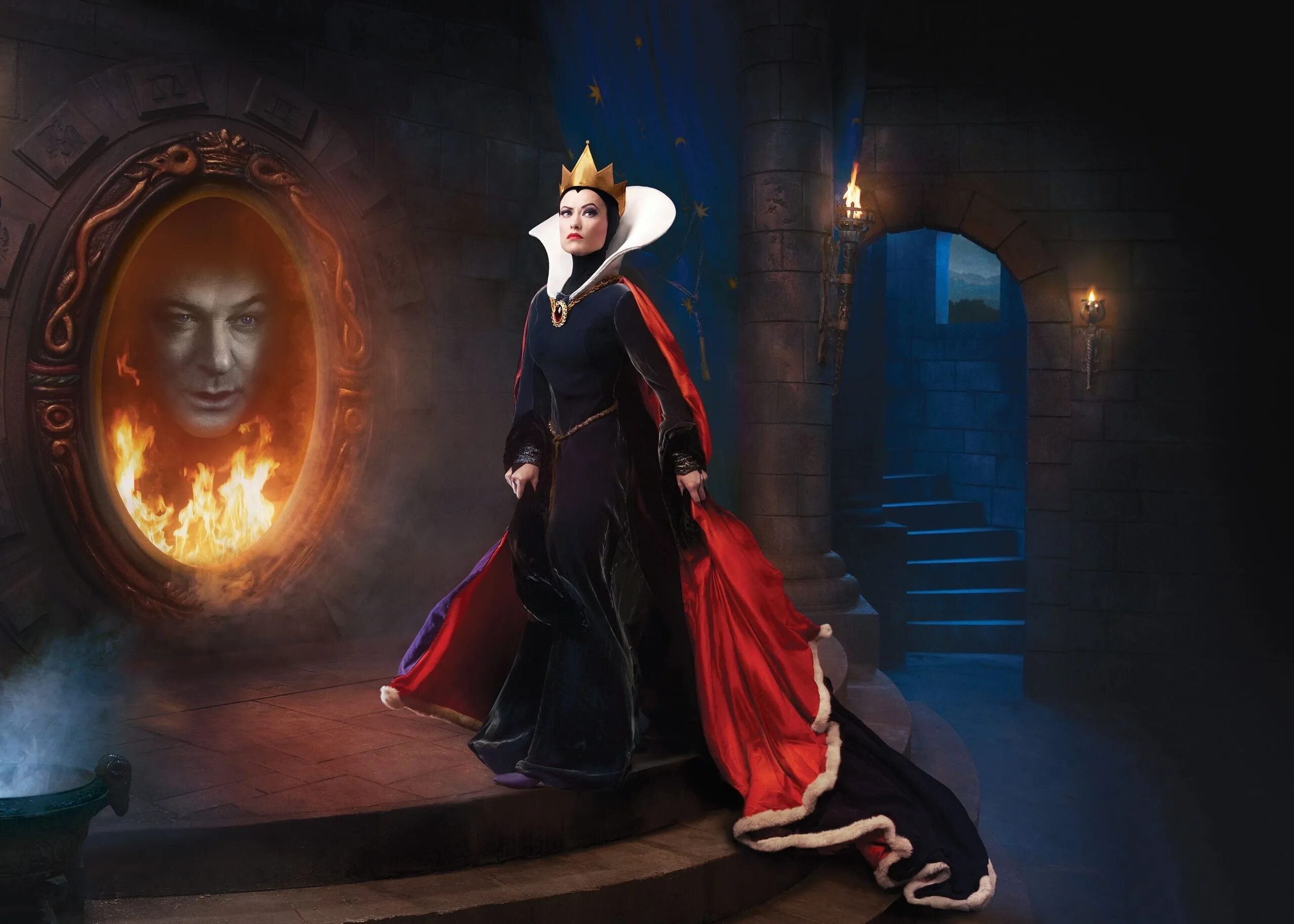 злые героини сказок. злая королева дисней. злая ведьма уолт дисней. белоснежка и семь гномов злая королева. злая королева урсула малефисента круэлла.