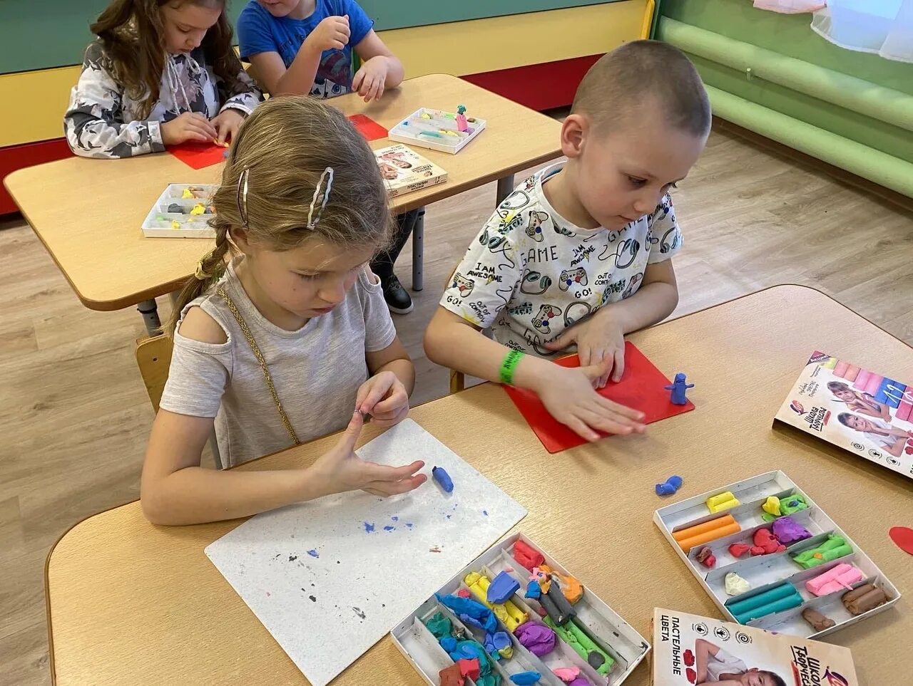 художественно эстетический детский сад. дети средней группы. эстетическое воспитание дошкольников в доу. художественно эстетический детский сад. художественно-эстетическое воспитание в доу.