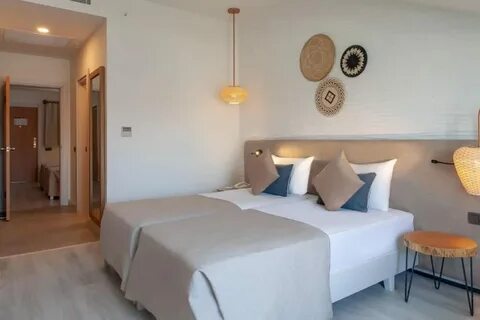 Side style hotel