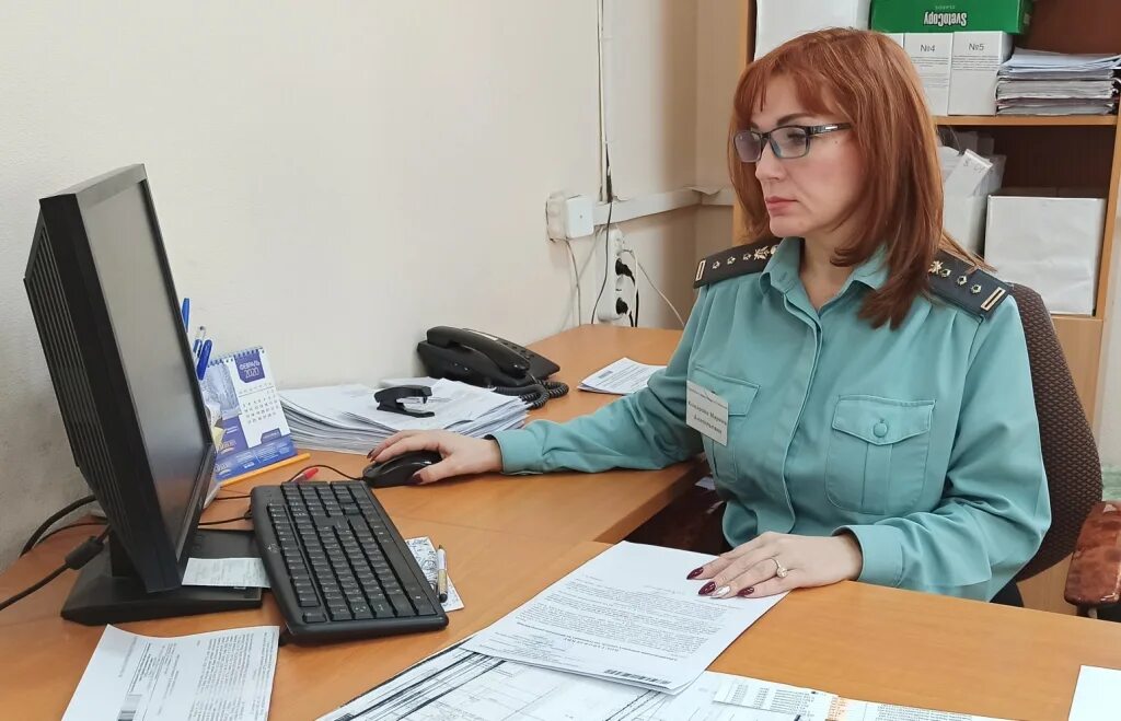 Герб еао. Осп еврейская автономная область. Федеральная служба судебных приставов хабаровского края. Заместитель отдела кадров приставов хабаровск фото. А женщины приставы хабаровска фото.