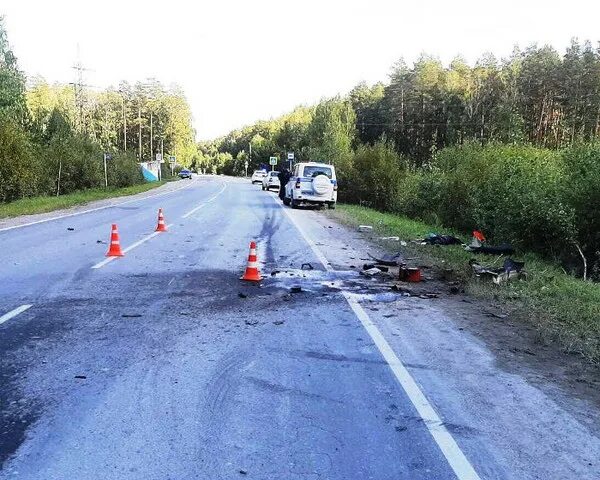 Дтп перекрёсток рефтинский асбест. Взрыв газа в городе асбесте свердловской области. Дтп в асбесте на ул. Аварийная машина. Типичный асбест новости происшествия.