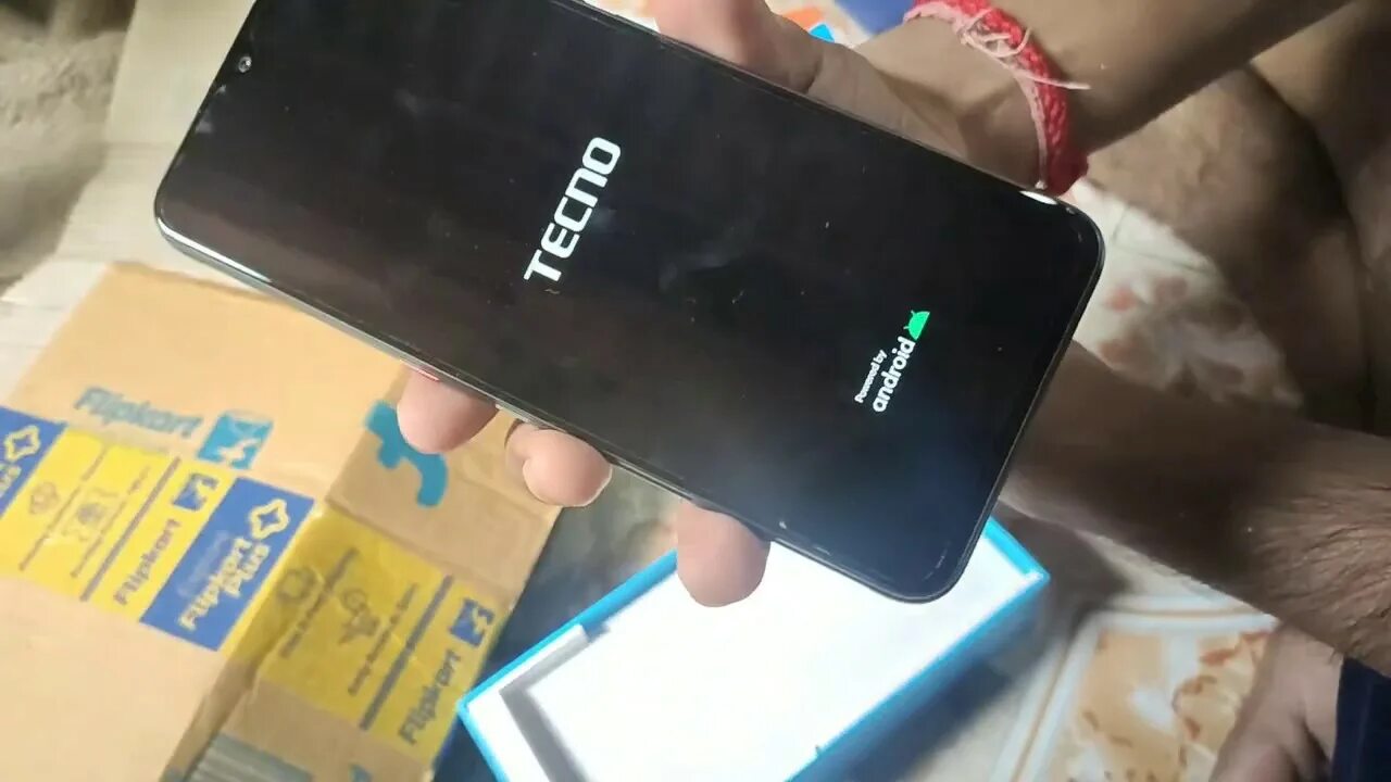 Как сбросить техно спарк 10. Техно спарк 2. техно спарк 5 8 2025. techno spark камера 48 2 8 2. техно спарк камон 20 пьемер.