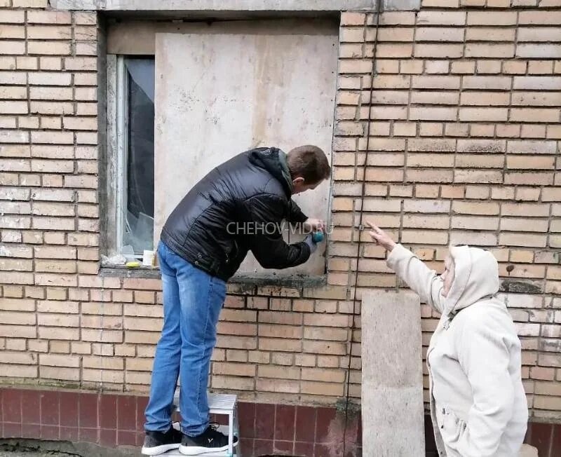 Нехорошие новости. Нехорошие новости. Нехорошие новости. Люди на кассе в пятерочке. Нехорошие новости.