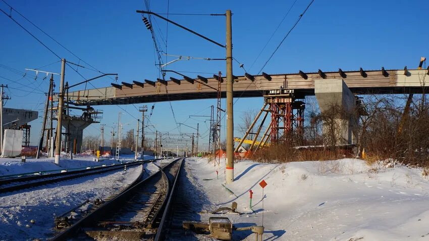 Ступинский мост. Мост в Ступино. Ступино пешеходный мост через железную дорогу Ступино. 99 Км ЖД.