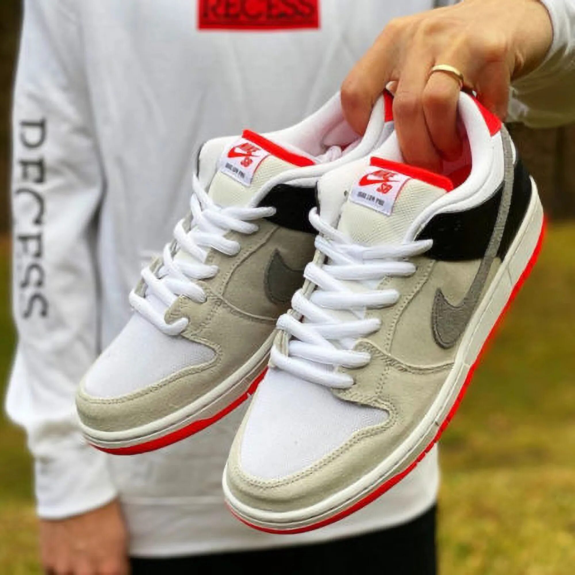 Nike SB Dunk Low Infrared. Nike Dunk Low Pro ISO. Nike SB Dunk Low Pro ISO. Nike SB Dunk Low Pro Infrared. Шнуровка air force