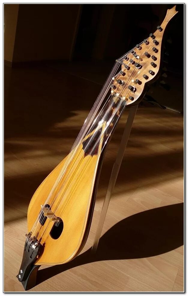 Кифара аполлона. Музыкальные инструменты греции. Музыкальные инструменты греции. Музыкальные инструменты греции. Древнегреческая арфа арфа.