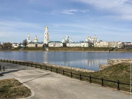 Апрель набережные