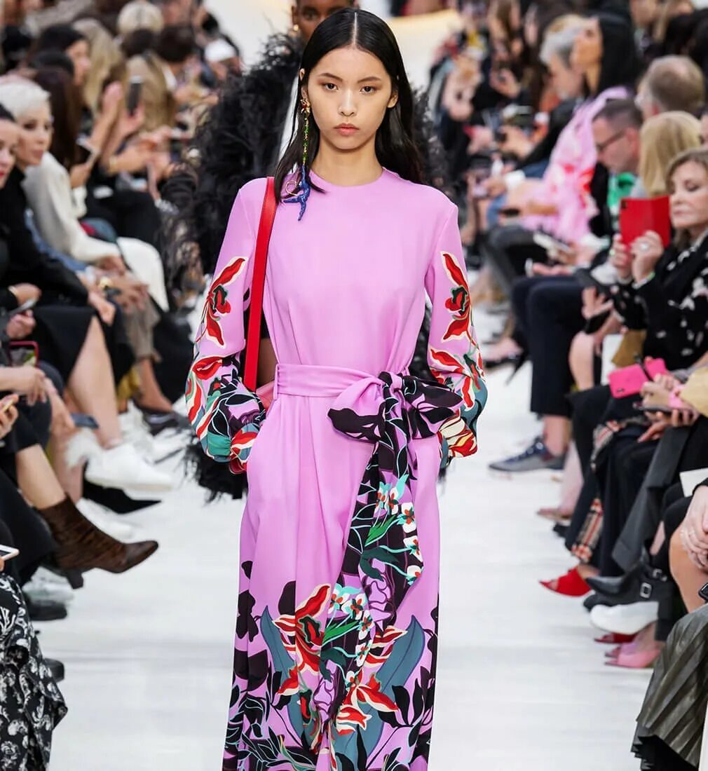 Тренды последних лет. Платья Валентино 2022 лето. Valentino Spring 2020.