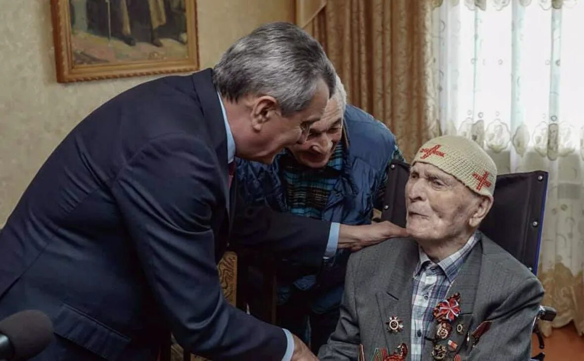 Старейший ветеран великой отечественной. Дедушка фронтовик. Ветераны великой отечественной амурская область. Старейший ветеран великой отечественной. Старейший ветеран великой отечественной.