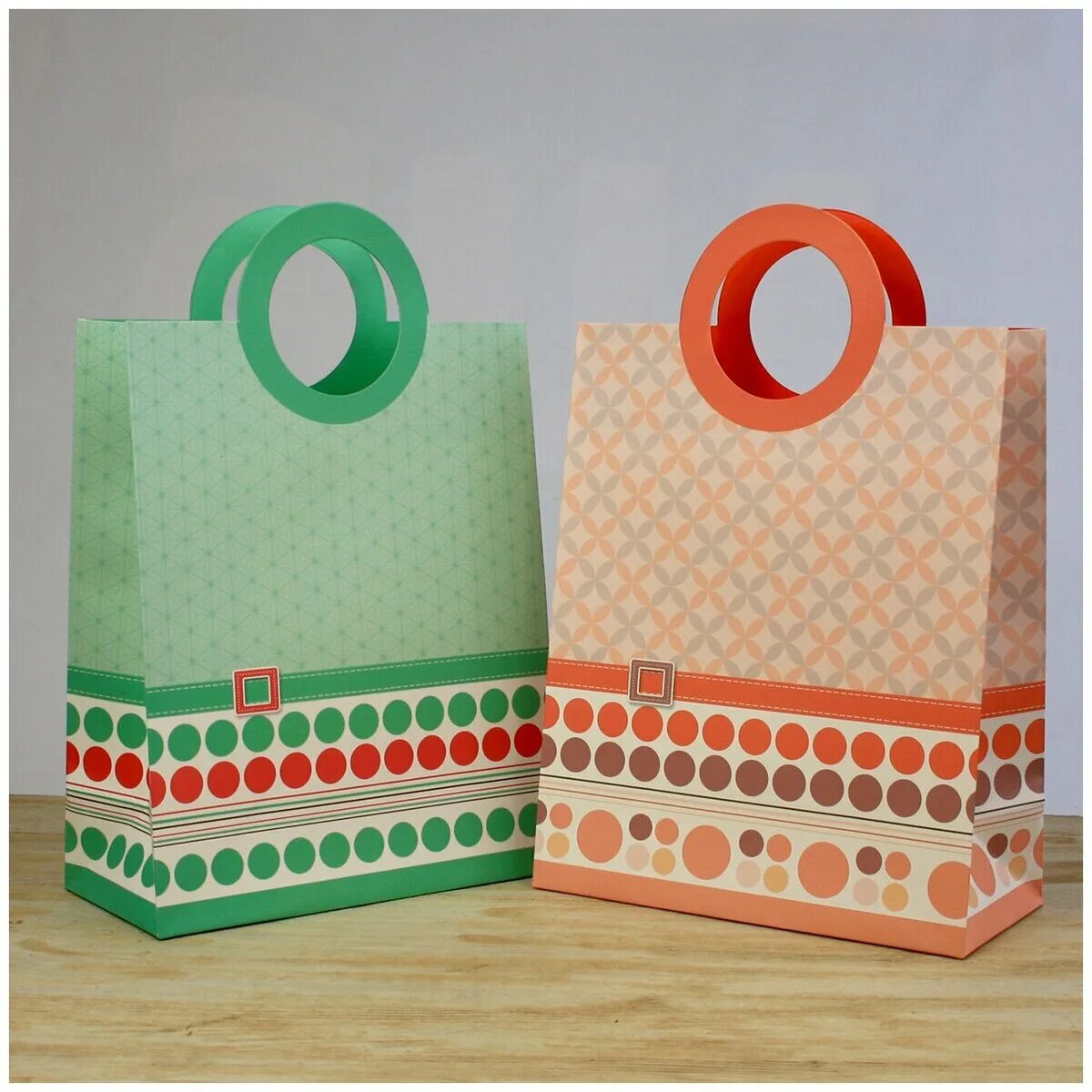 бумажные сумочки. макет сумочки из бумаги. сумочки из бумаги для подарков. шаблон бумажной сумочки. подарочные сумочки.