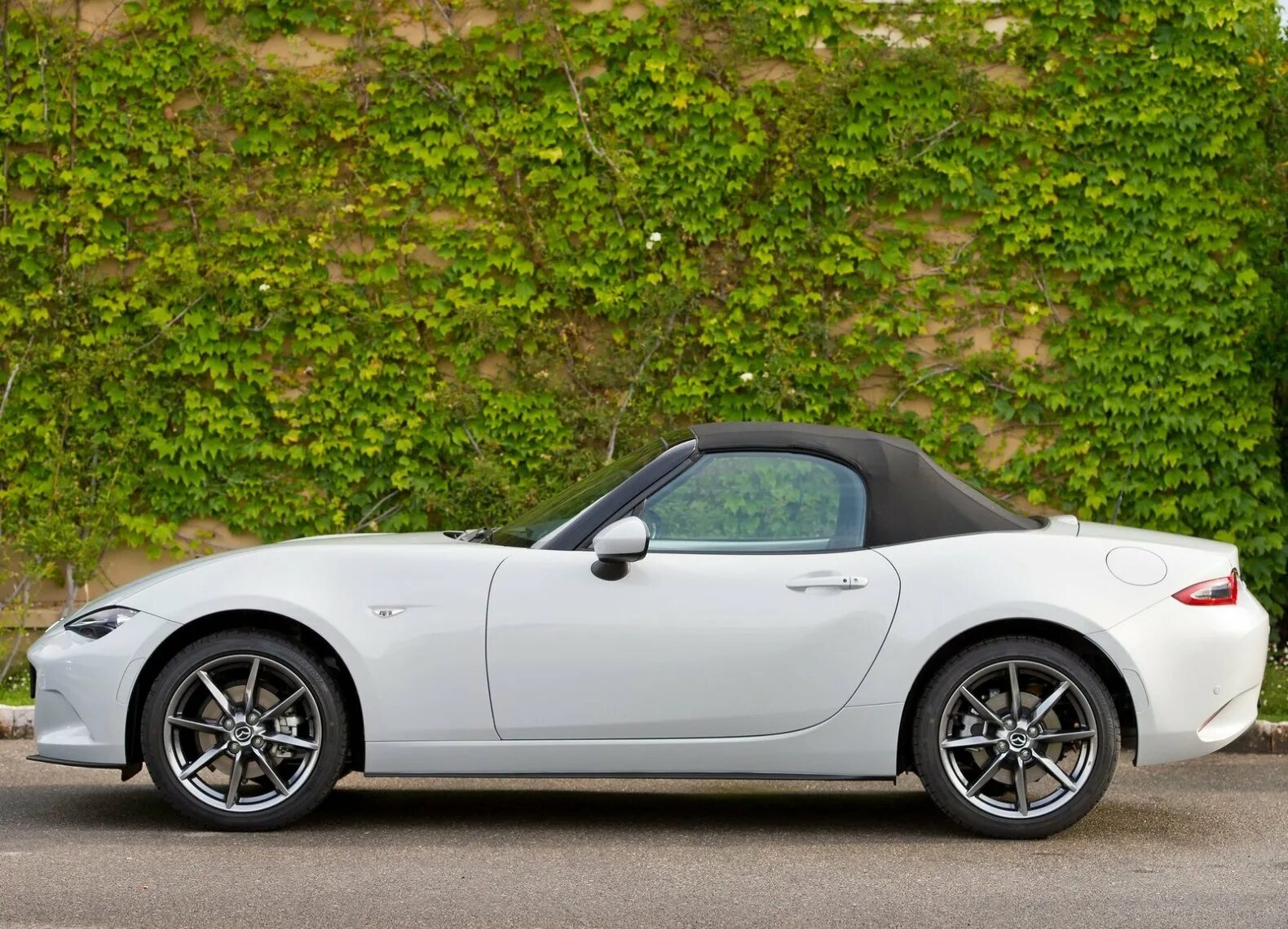 Mazda mx5. Mazda mx5 cabrio. mazda mx5 miata roadster. mazda miata mx5 2016.