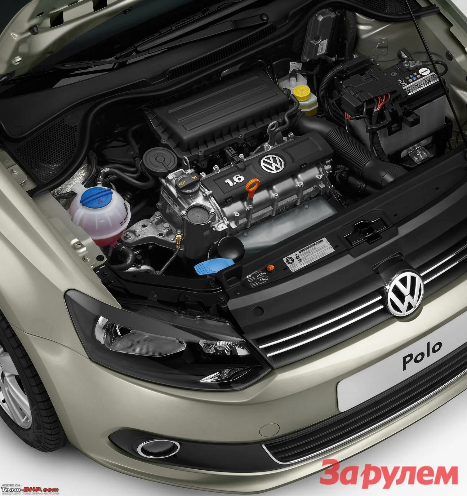 Ремонт двигателя поло. Двигатель Volkswagen Polo sedan 1.6. Volkswagen Polo 2017 двигатель. Движок Volkswagen Polo 1.6 105. Двигатель Фольксваген поло седан 1.6.