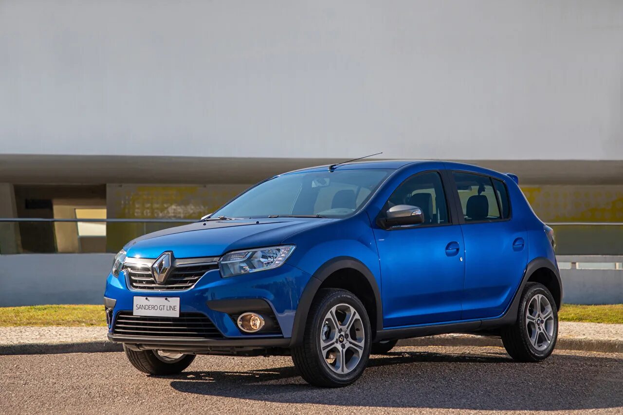 Sandero stepway 2019. Рено степвей 2019. Рено Логан степвей 2019. Рено Сандеро степвей синий. Рено Логан степвей синий.