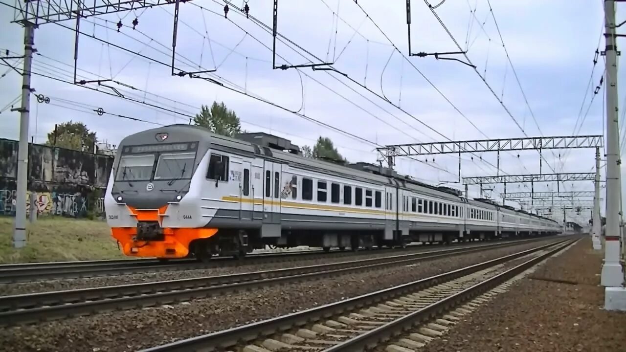 Эд4м москва - рязань экспресс. Эд4м 0293. Электричка эд4м рэкс. Москва м рязань. Электричка эд4м москва.