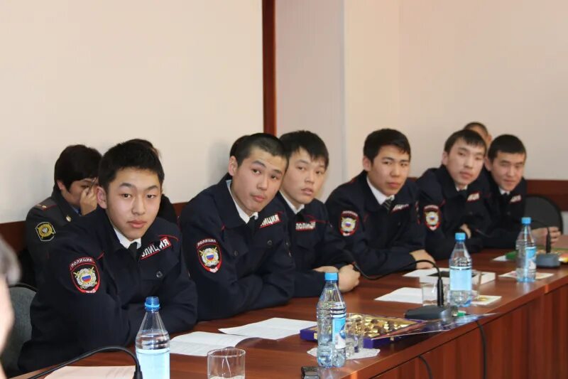 Прокурор улуг-хемского района. Верховный суд республики калмыкия. Мвд каа хем. Приволжский округ войск национальной гвардии. Лаптев каа хем.