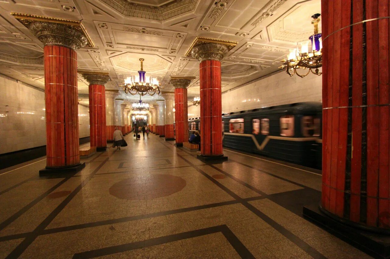 САМАЯ КРАСИВАЯ СТАНЦИЯ МЕТРО В МИРЕ.: we001er ЖЖ