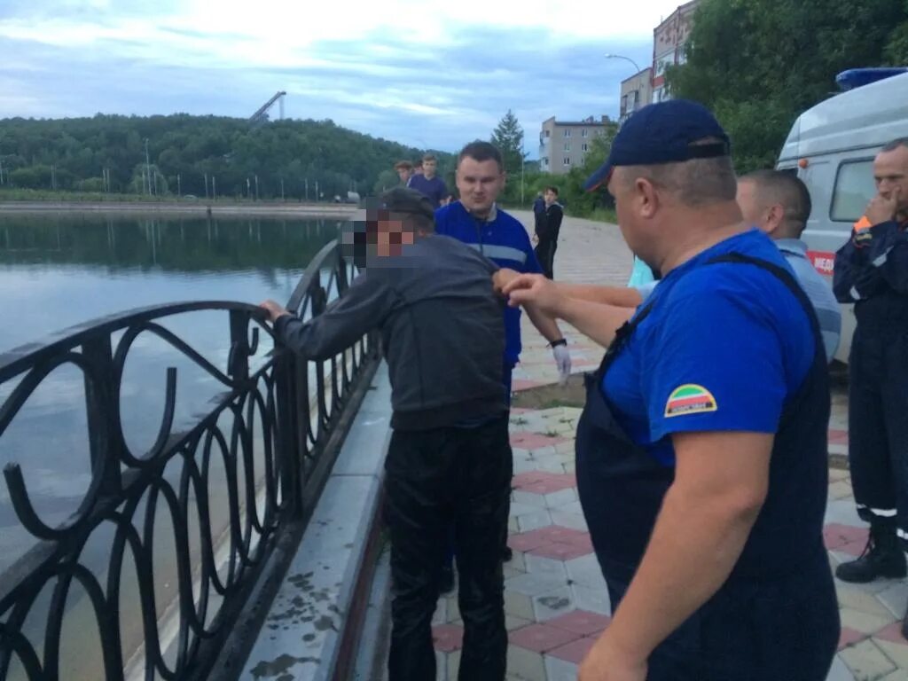 Число утонувших