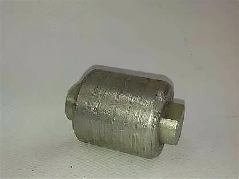 Ось тормозной колодки камаз 6520. Колодки 5320-3501107. Ролик тормозной колодки камаз 5320-3501109. Ролик тормозной колодки камаз 6520-3501109. Ось ролика колодки 5320-3501107.