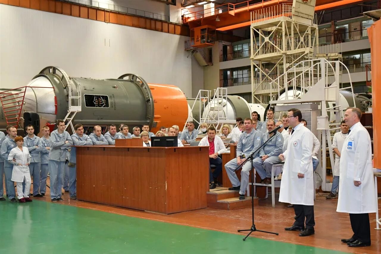 Ао ркц прогресс самара. Типухов ркц прогресс. Завод прогресс самара. Автоприцеп урмз-0150. Автоприцеп челнок мордовия 2000г.