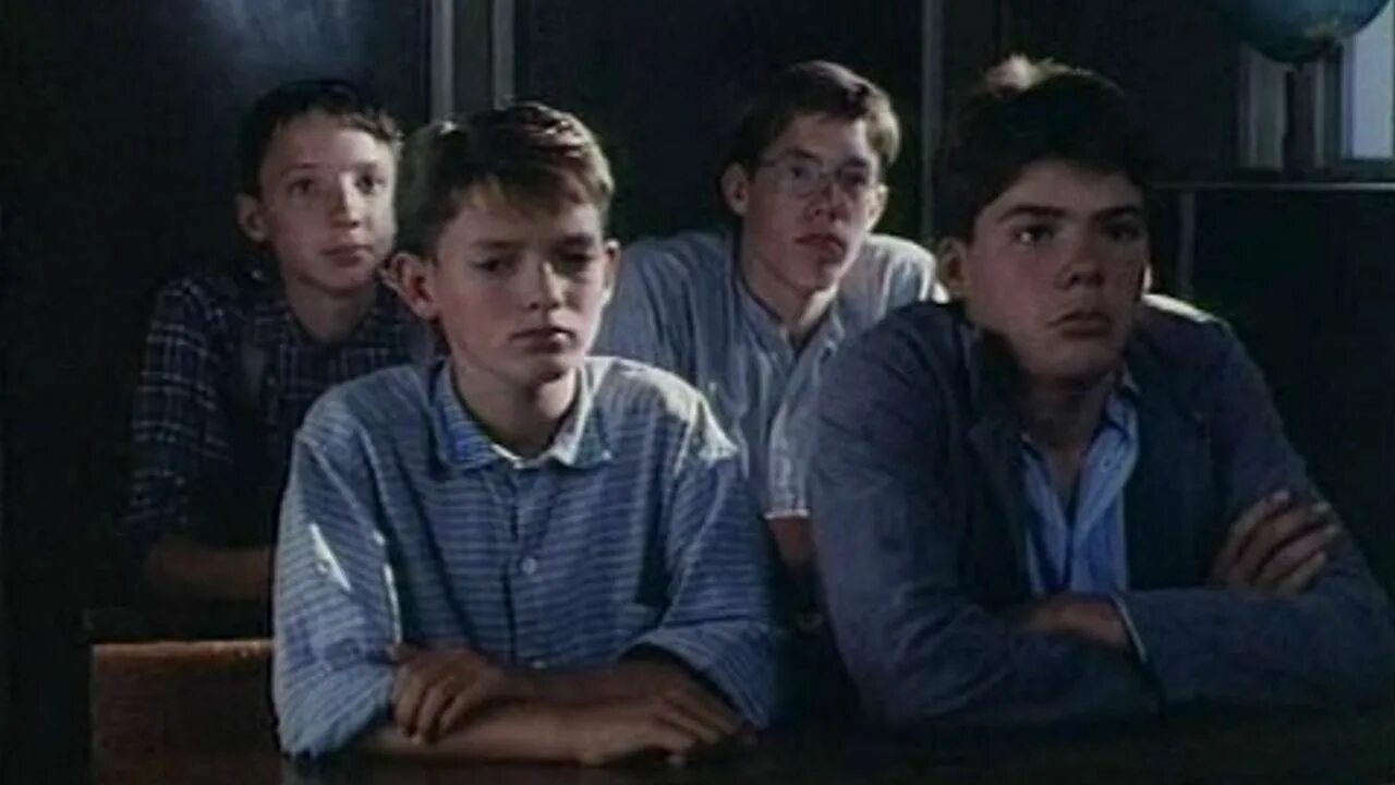 В честь пропавшего солдата 1992. Voor een verloren soldaat (нидерланды, 1992). Voor een verloren soldaat (нидерланды, 1992). В честь пропавшего солдата фильм 1992. For a lost soldier 1992.