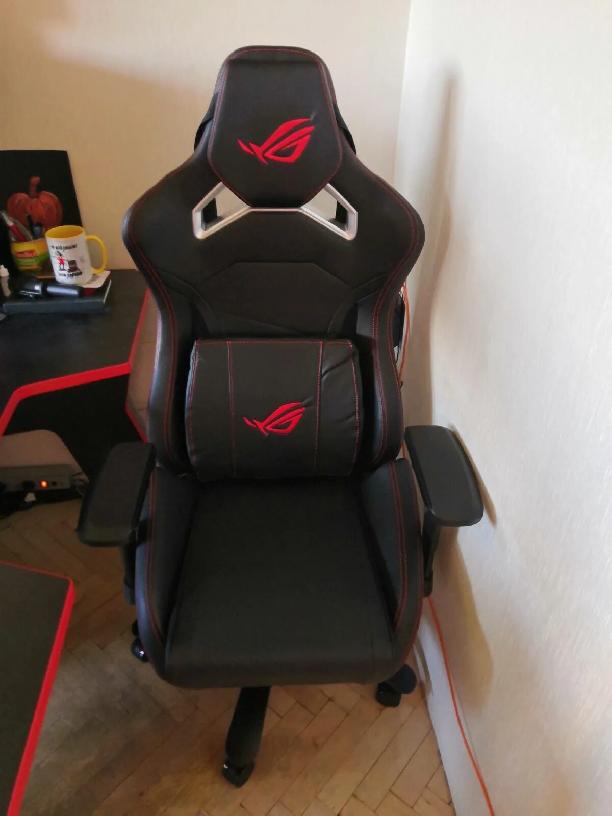 Rog chariot core. Asus rog chariot core. кресло asus rog sl200. игровое кресло asus rog. asus rog chariot core sl300.