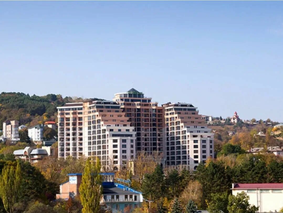 Green resort ул. Кисловодск ул шаумяна 31/33. Green park 206, кисловодск. Шаумяна 31 кисловодск. Улица шаумяна.