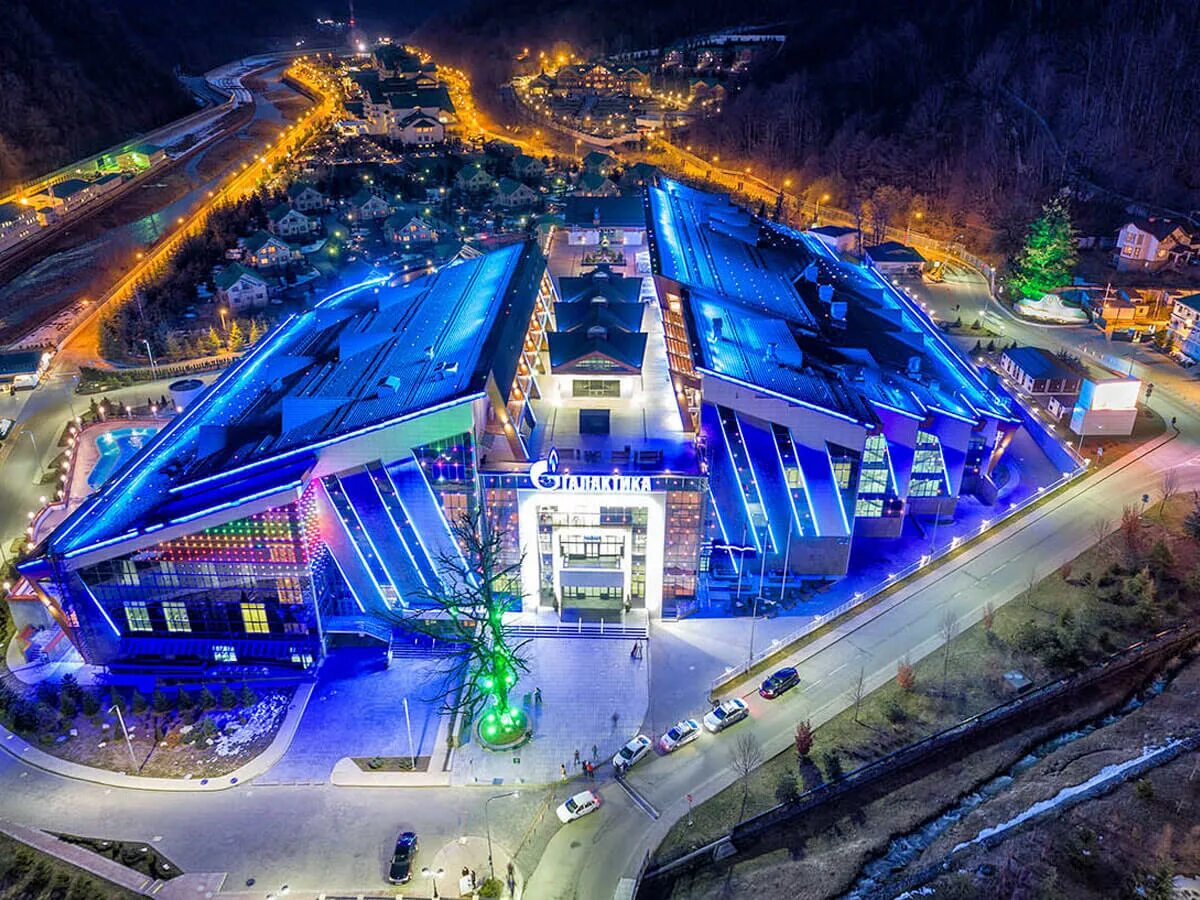 галактика сочи красная поляна. окц галактика красная поляна. тц море молл сочи. развлекательный центр сочи. трц галактика красная поляна.