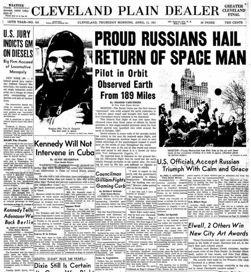 First man in space. 12 Апреля 1961 английские. Man in Space newspaper. The Daily Mirror man in Space man in Space 1961.