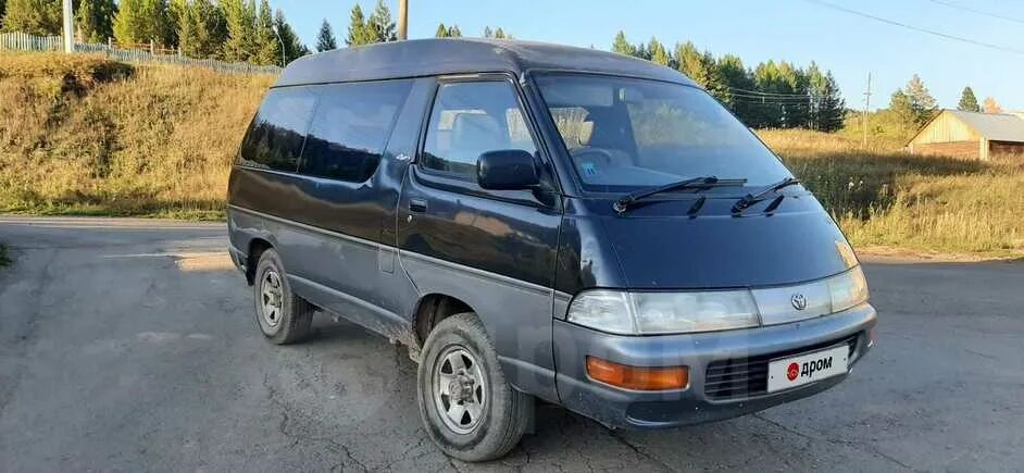 Купить дизель автомат бу. Toyota Town Ace 1992. Toyota Town Ace 1992 года.