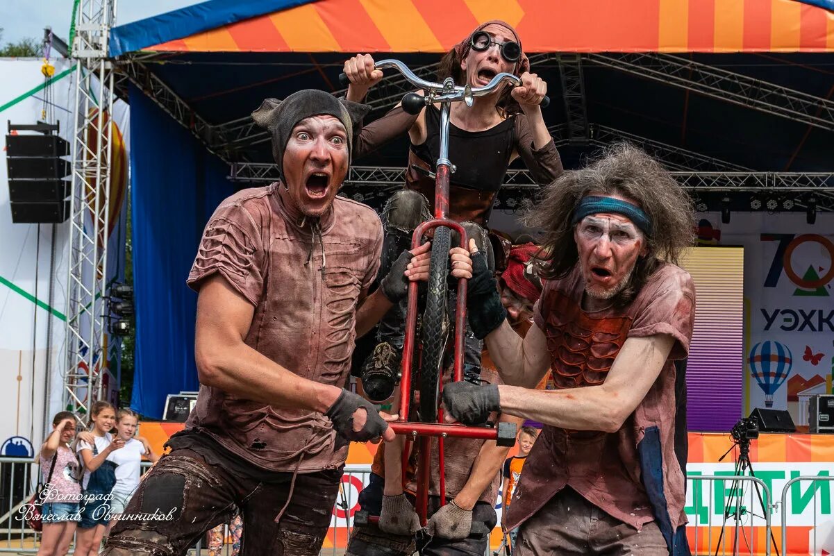 Театр кукол туки луки здание. Театр туки луки. Театр кукол туки луки пермь. Актеры театра туки луки. Театр туки луки пермь.