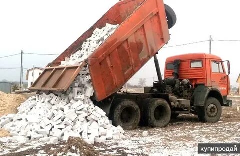 В один самосвал загрузили