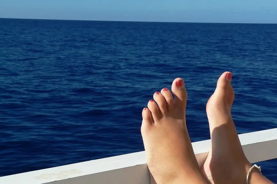 Инаморе носки foot Relax. Relax foot. California Beach feet 2006. California Beach feet. Feet relax