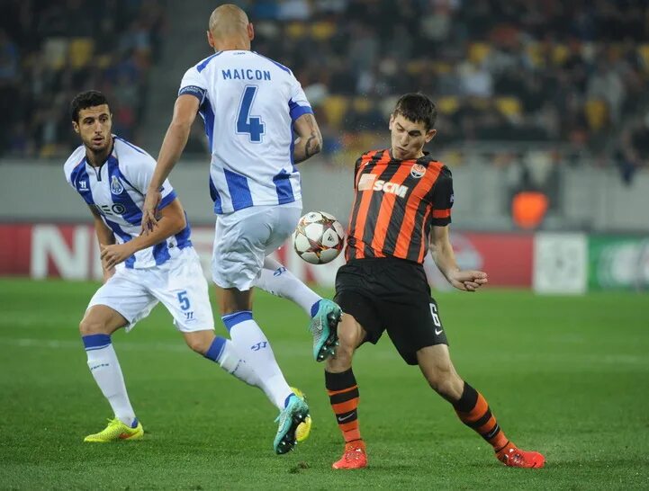 Видео обзор порту шахтер. Видео обзор порту шахтер. Видео обзор порту шахтер. Порто против шахтёра лига чемпионов. Видео обзор порту шахтер.