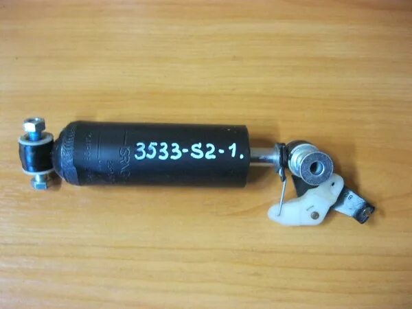 амортизатор сиденья вп6520 kjz18-1 камаз-евро. амортизатор сиденья вп6520 kjz18-1 камаз-евро. амортизатор 80-6809100-10 (ас20-050-00-000) сиденья мтз. амортизатор сиденья 80-6809100-11. амортизатор сиденья.