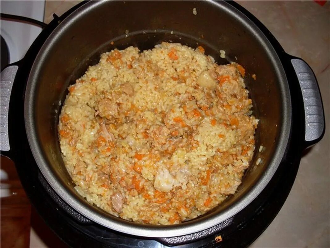 Плов с куриным филе в мультиварке. Плов в мультиварке. рассыпчатый плов в мультиварке. вкусный плов в мультиварке с курицей. плов в мультиварке с курицей пошаговый.