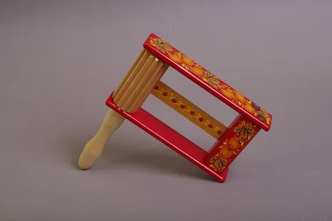 Малая музыкальный инструмент