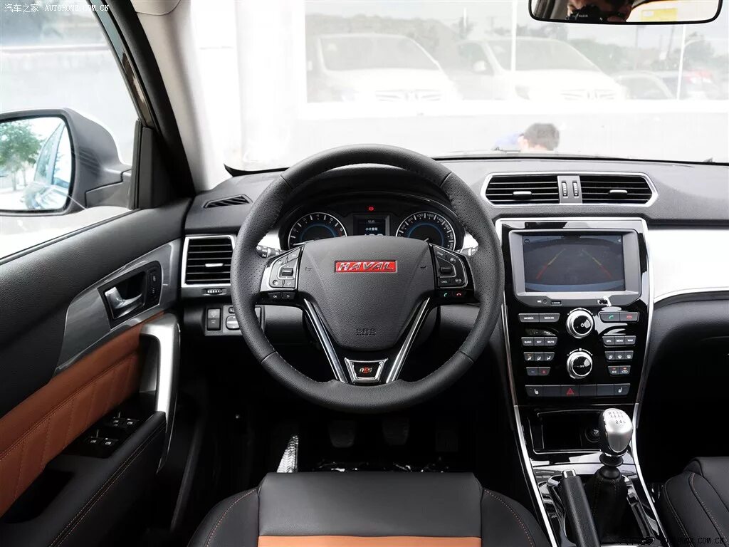 Haval h2 салон. Haval h2 Торпедо. Haval h2 салон 2010. Хавал h2 салон.