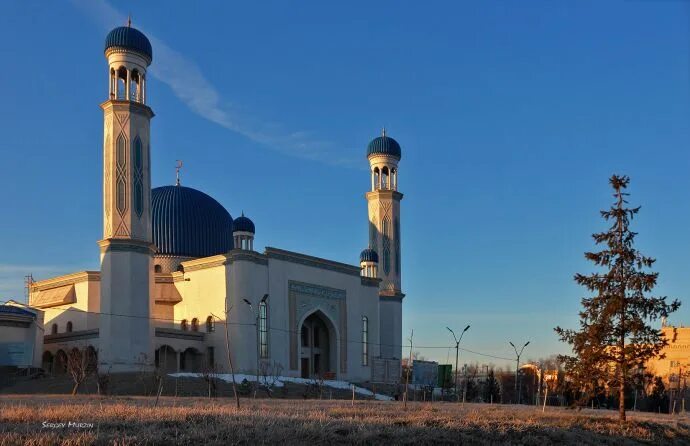 Райы тараз. Мечеть Казахстан Тараз. Центральная мечеть Тараза. Мечеть Наметбая Тараз. Тараз Казахстан достопримечательности.