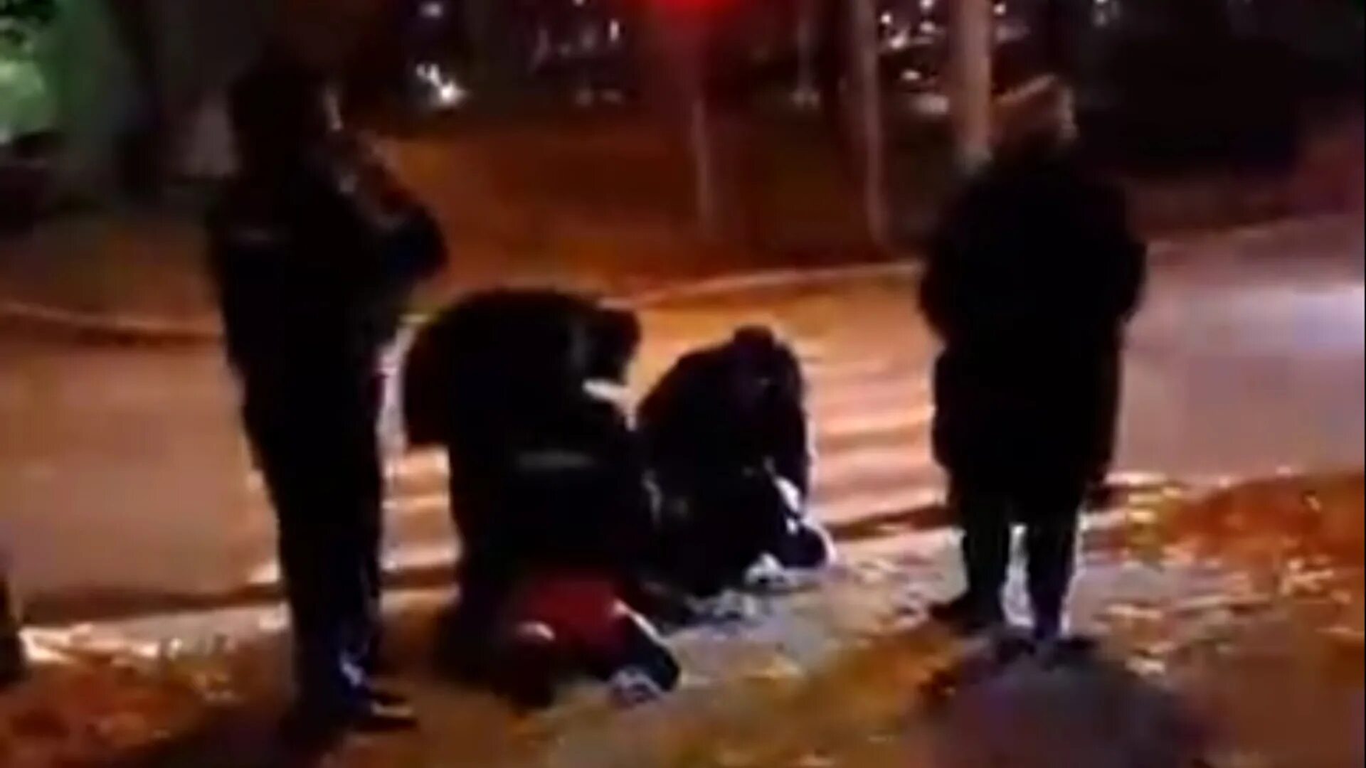 Избиение в метро