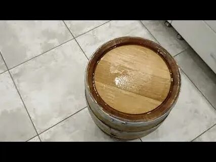 Вощение дубовой бочки