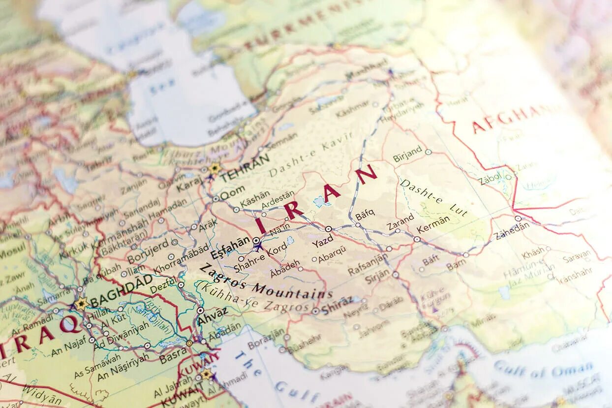 Иран граничит с россией. Иран границы. Иран границы на карте. Соседние страны ирана. Карта афганистан иран ирак сирия турция.