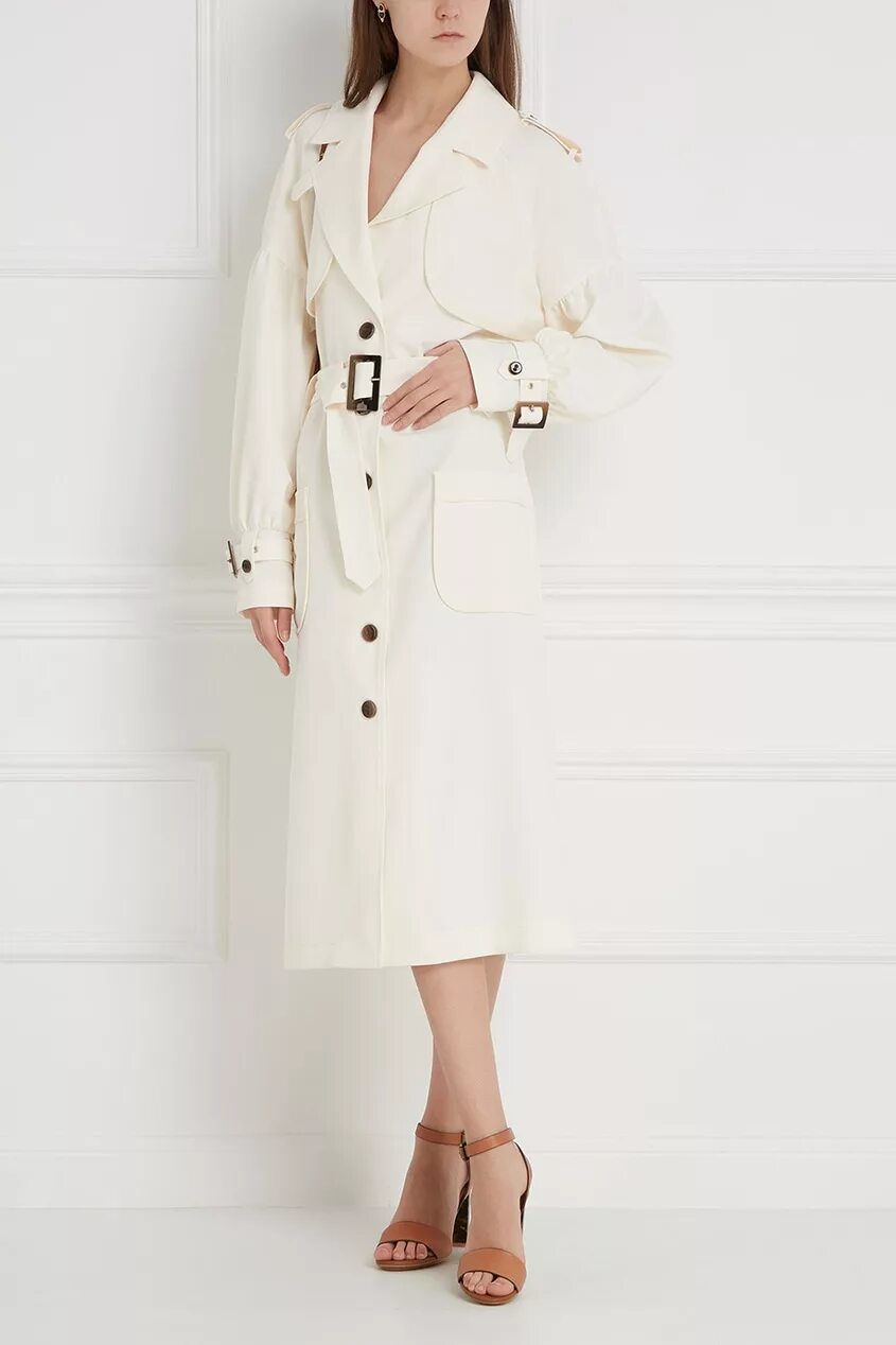 Плащ женский длинный. Белое платье с плащом. Плащ jil sander. Белый кожаный плащ. Белый длинный плащ.