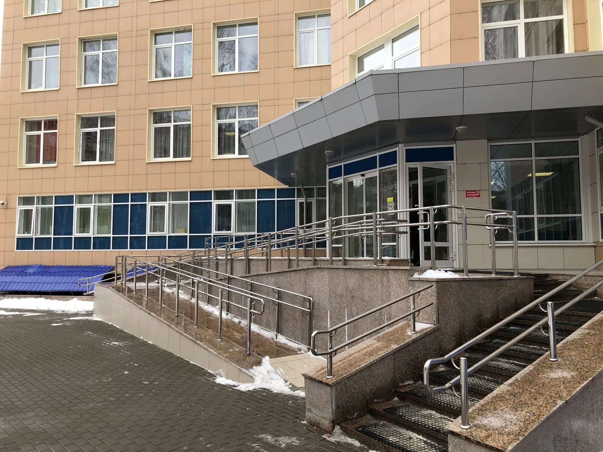 Академика бардина 9а екатеринбург бонум. Больница екатеринбурга улица бардина. Бонум екатеринбург улица академика бардина 9а. Ул бардина 9а екатеринбург бонум. Бонум екатеринбург краснокамская 36.