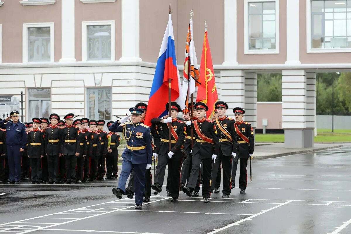 Сву как расшифровывается. Тверское Суворовское военное училище. Тверское Калининское Суворовское военное училище. Суворовское военное училище Тверь.