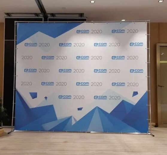 Волов центр. Волов центр. Пресс волл с подсветкой. Амбулаторные центры. Баннер для пресс конференции.