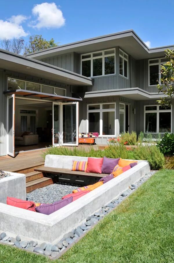 Seating house