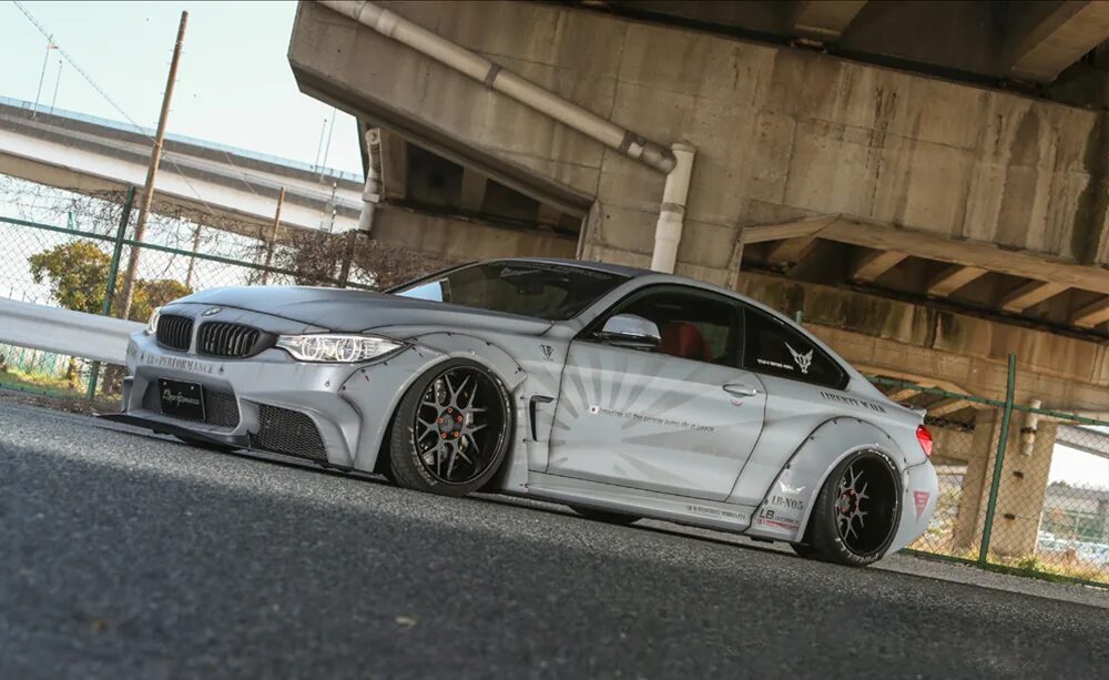 Обвес liberty walk. Bmw m4 f82 liberty walk. bmw 4 f 32 liberty walk. bmw lb performance.