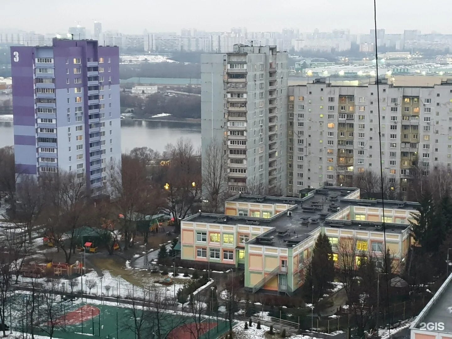 Капотня 4 квартал. Капотня 4-й квартал. капотня москва 5 квартал. капотня 3 квартал парк.